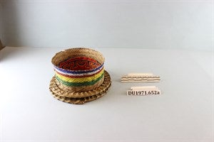 Image description is not available for DU1971.652a-c